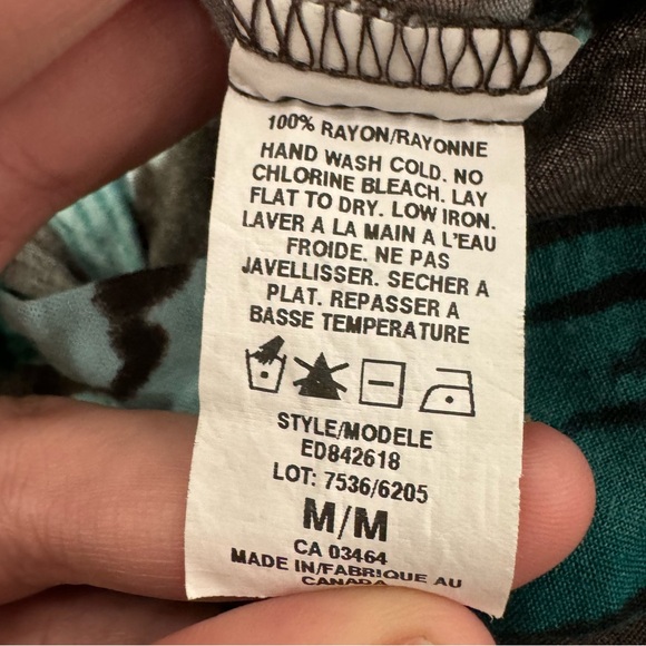 Ricki’s Skirt - Picture 6 of 6